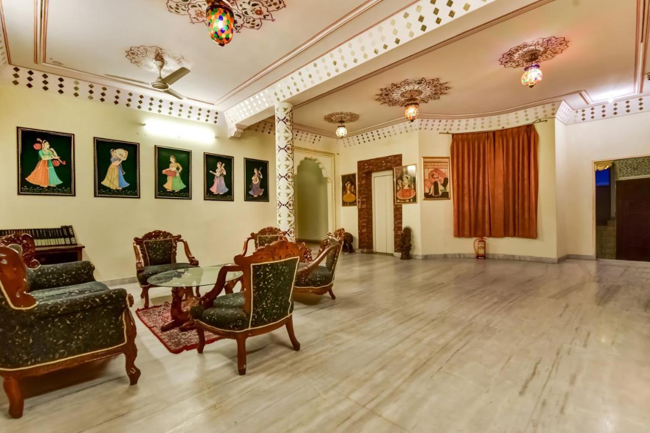 Hotel Radoli House - A Heritage Hotel 자이푸르 외부 사진