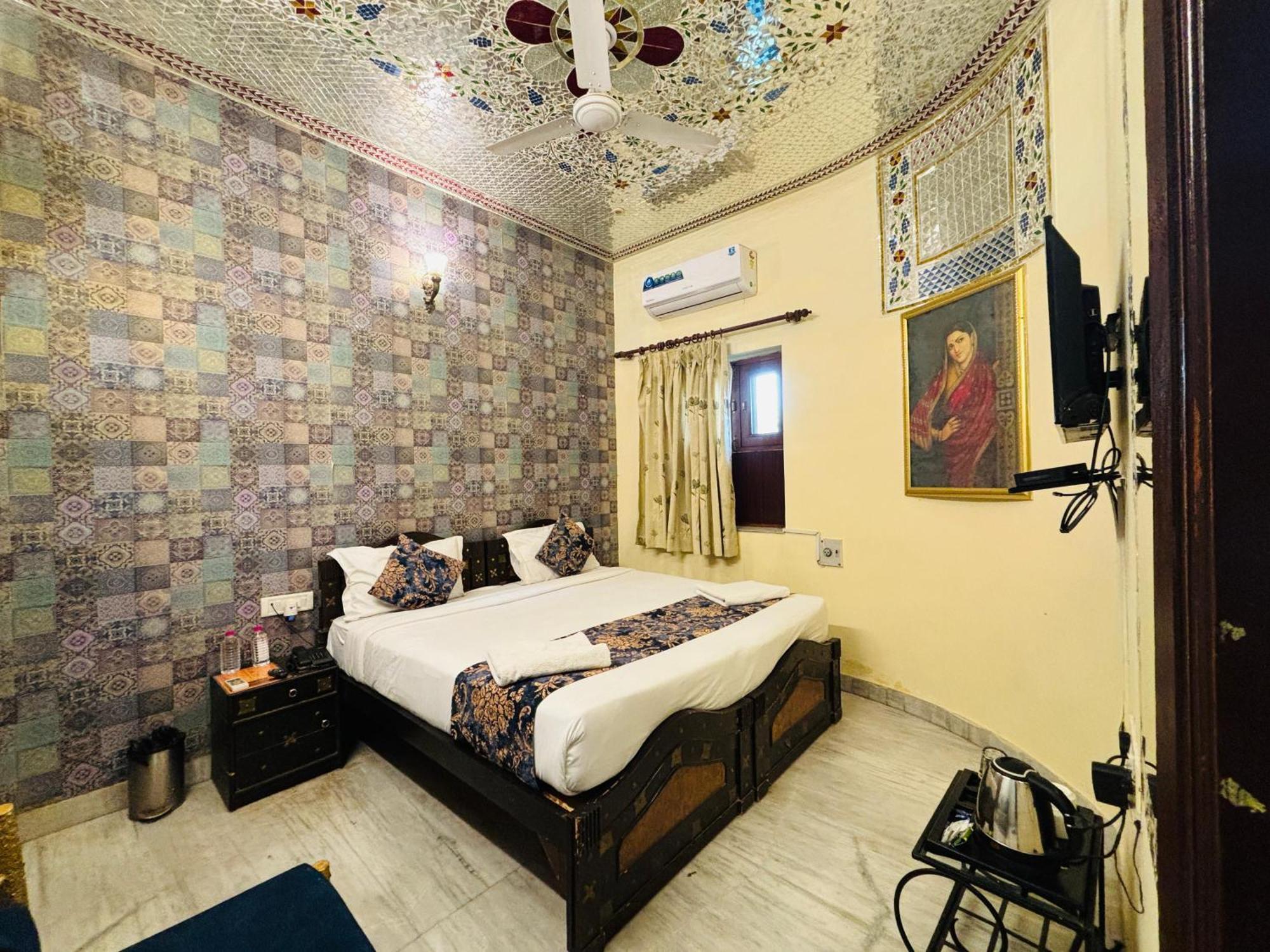 Hotel Radoli House - A Heritage Hotel 자이푸르 외부 사진